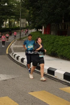 Runner Photo 4261808