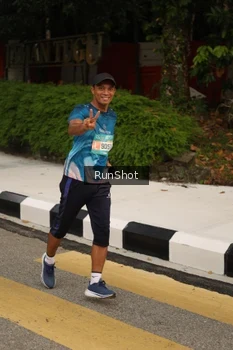 Runner Photo 4261817
