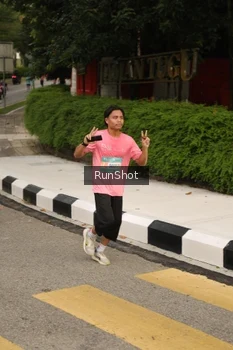 Runner Photo 4261824