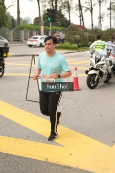 Runner Photo 4261838