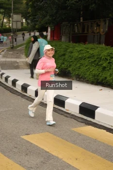 Runner Photo 4261898