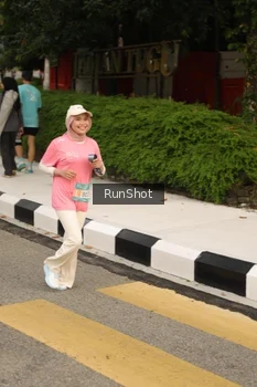 Runner Photo 4261899