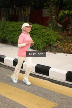 Runner Photo 4261903