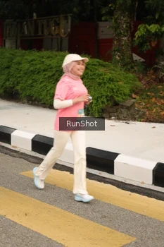 Runner Photo 4261904