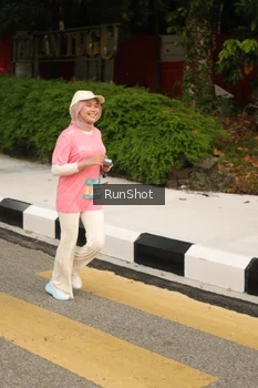 Runner Photo 4261905