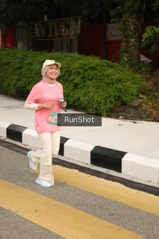 Runner Photo 4261920
