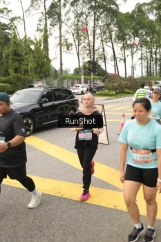 Runner Photo 4261936