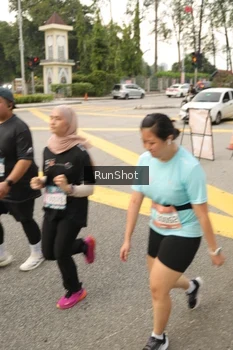 Runner Photo 4261941