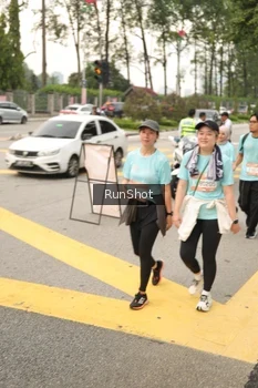 Runner Photo 4261946