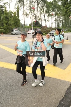 Runner Photo 4261949