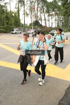 Runner Photo 4261951