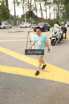 Runner Photo 4261985