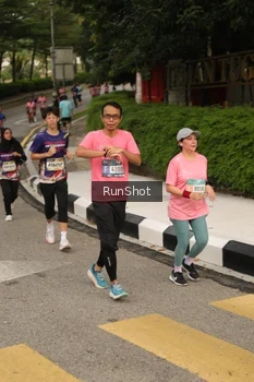 Runner Photo 4261994