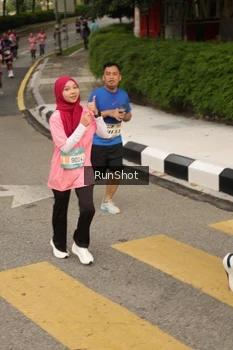 Runner Photo 4262046