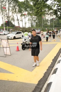 Runner Photo 4262079