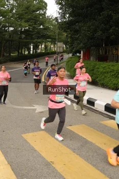Runner Photo 4262102