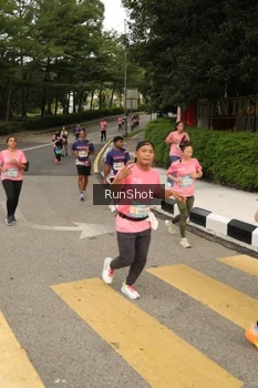 Runner Photo 4262103