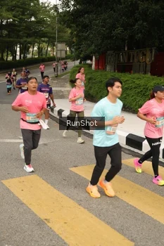 Runner Photo 4262104