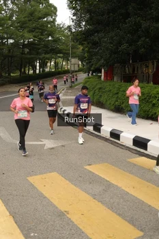 Runner Photo 4262109