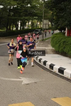 Runner Photo 4262139