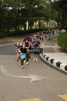 Runner Photo 4262146