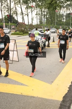 Runner Photo 4262165