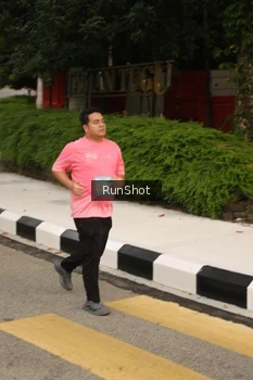 Runner Photo 4262179