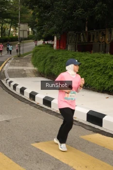 Runner Photo 4262197