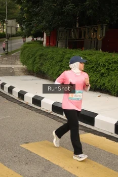 Runner Photo 4262204