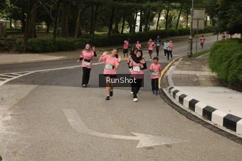 Runner Photo 4262210
