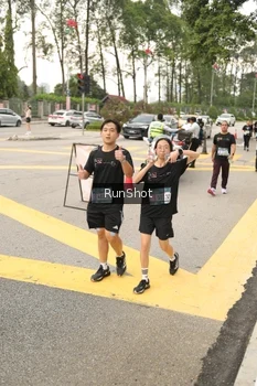Runner Photo 4262238