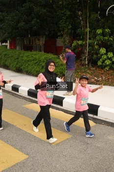 Runner Photo 4262240