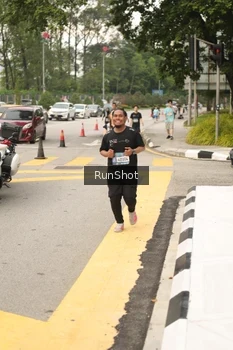 Runner Photo 4262361