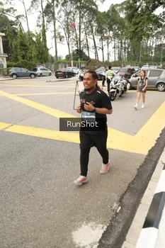 Runner Photo 4262375