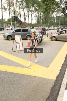 Runner Photo 4262387