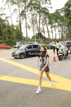 Runner Photo 4262396