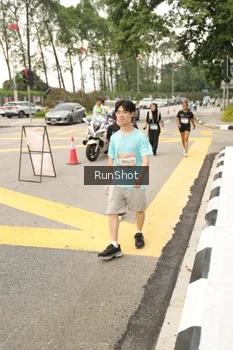 Runner Photo 4262428
