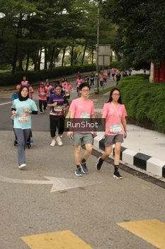 Runner Photo 4262499