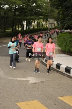 Runner Photo 4262500