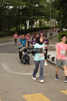 Runner Photo 4262504