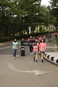 Runner Photo 4262510