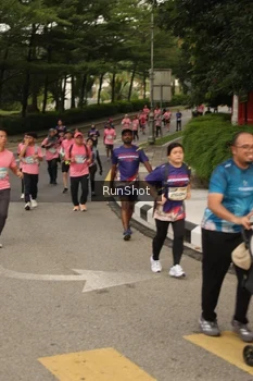 Runner Photo 4262523