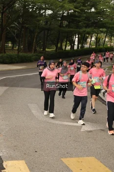 Runner Photo 4262546