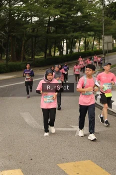 Runner Photo 4262551