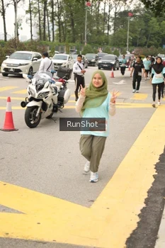 Runner Photo 4262557