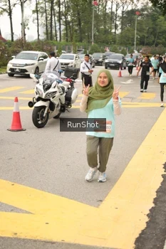 Runner Photo 4262559