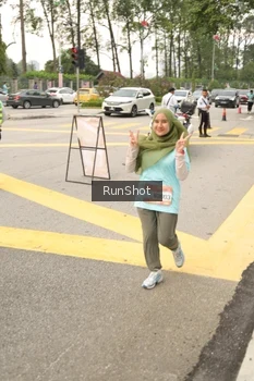 Runner Photo 4262565