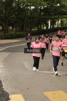 Runner Photo 4262566