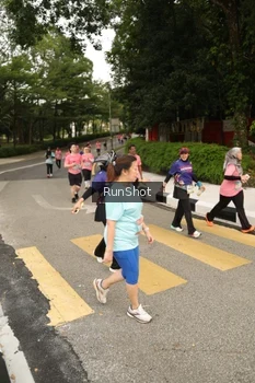 Runner Photo 4262593