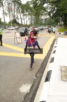 Runner Photo 4262598